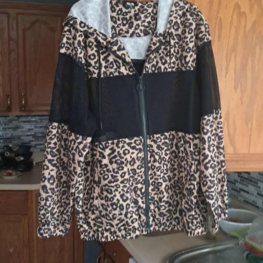 womens jacket hood